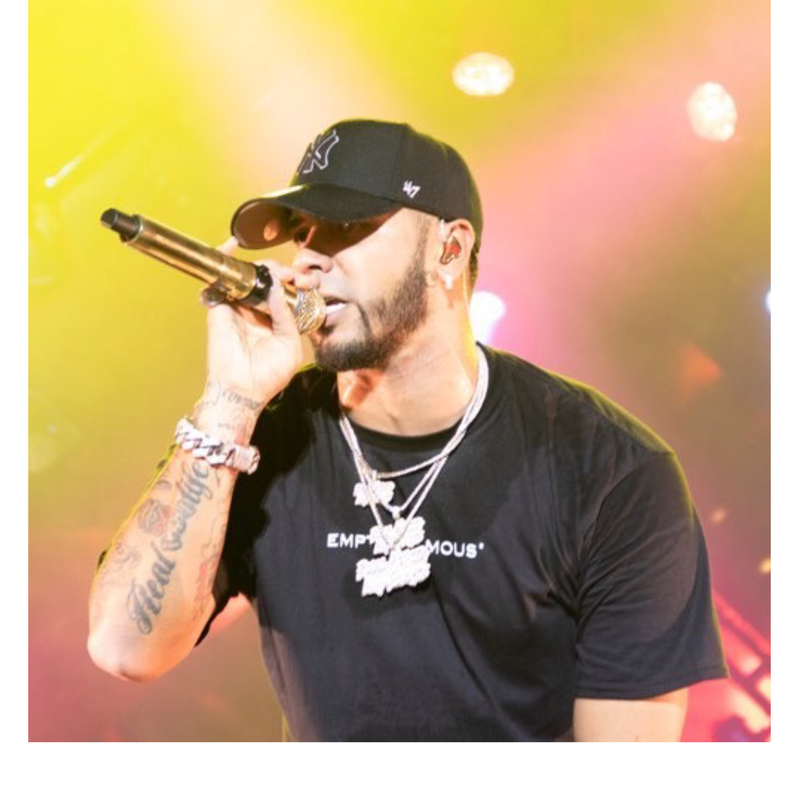 Empty running Black tshirt