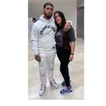 Load image into Gallery viewer, Trap house White hoodie
